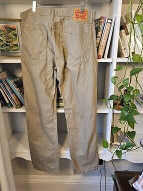 Levi 505 Jeans Khaki Cream Size 36 X 32 Preppy